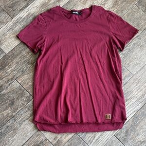 Men's Burgundy Short Sleeve Tee